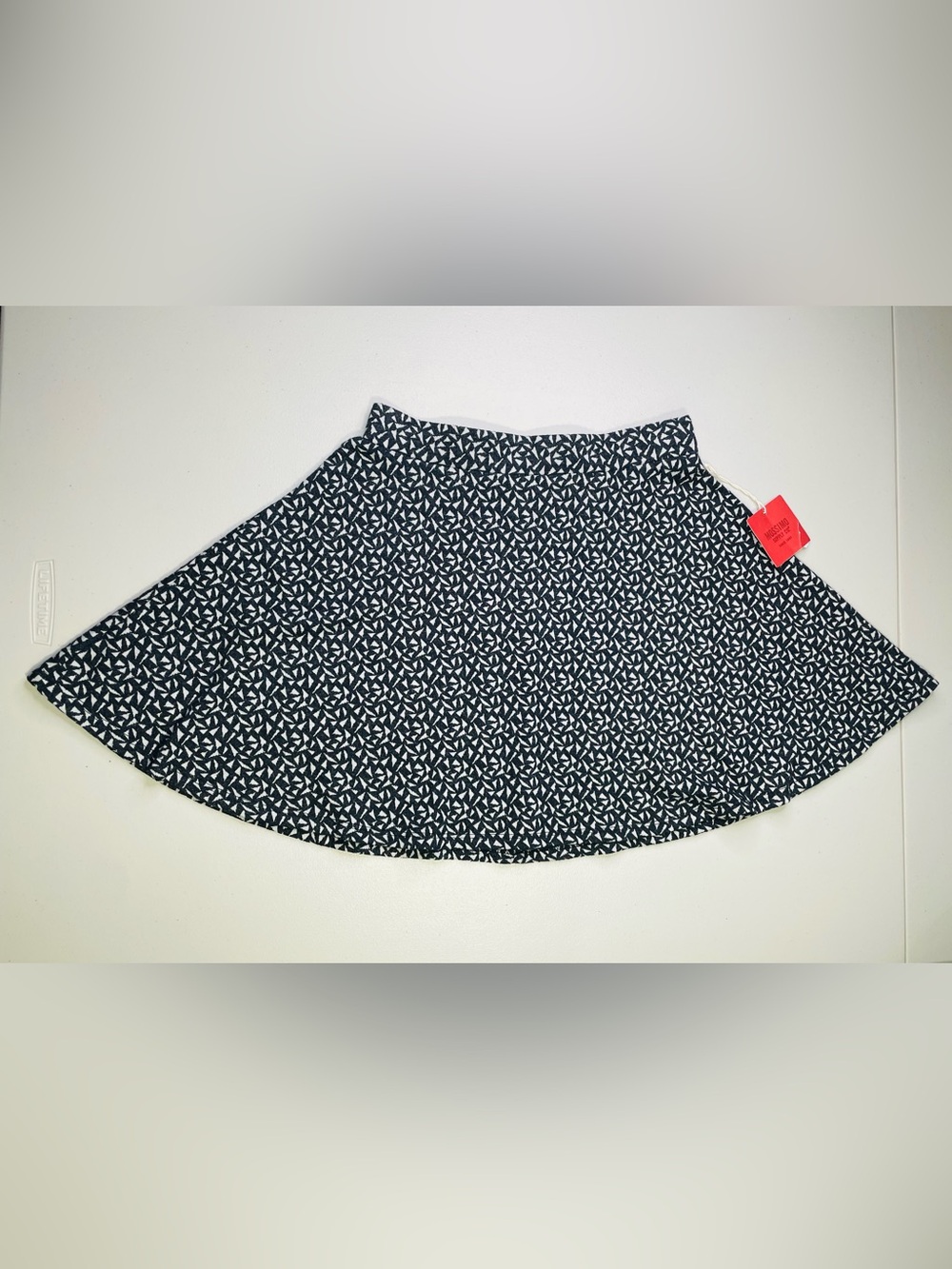 NWT Mossimo Supply Co. Medium Black & White Geometric Mini Skater Skirt
